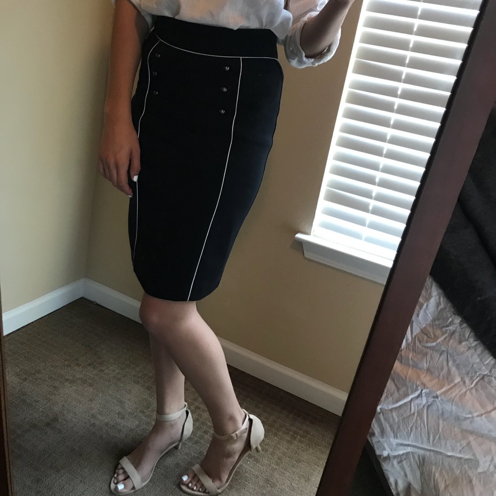 Black pencil skirt with white detail stitching